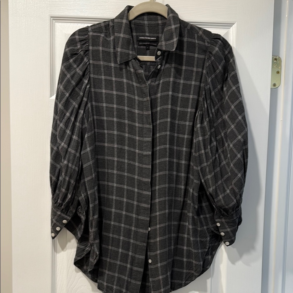 Something Navy Women’s Charcoal Flannel Checkered Button Down Shirt Small